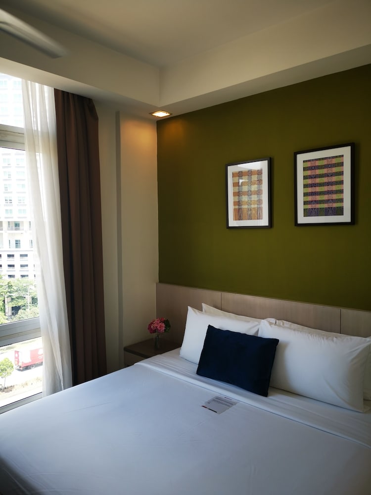 Palette KL Sentral Station Formerly Scott Hotel 12/47