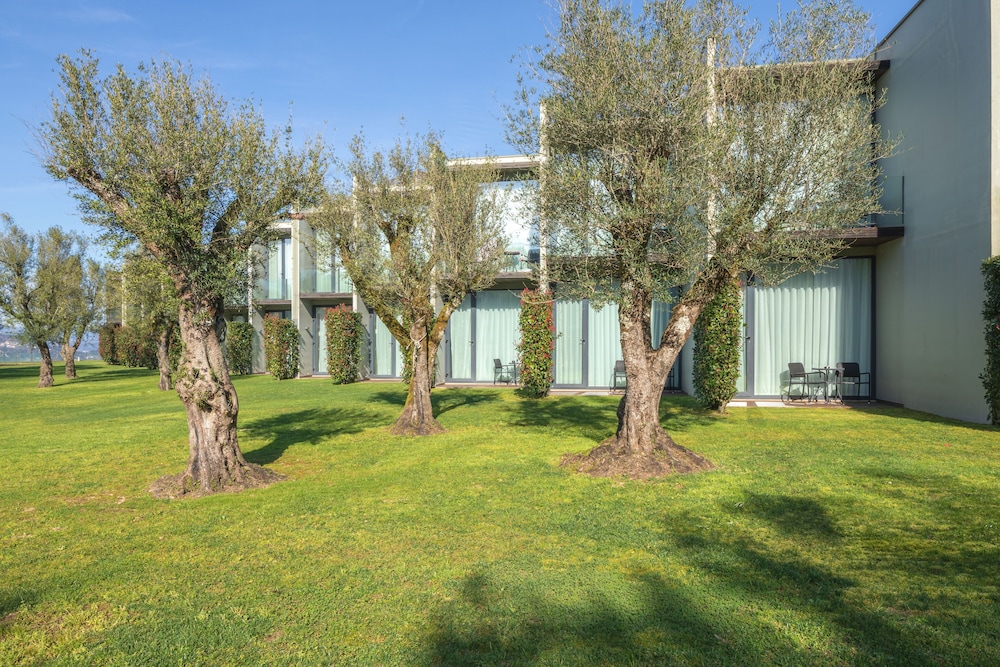 Tempus Hotel And Spa 40/50
