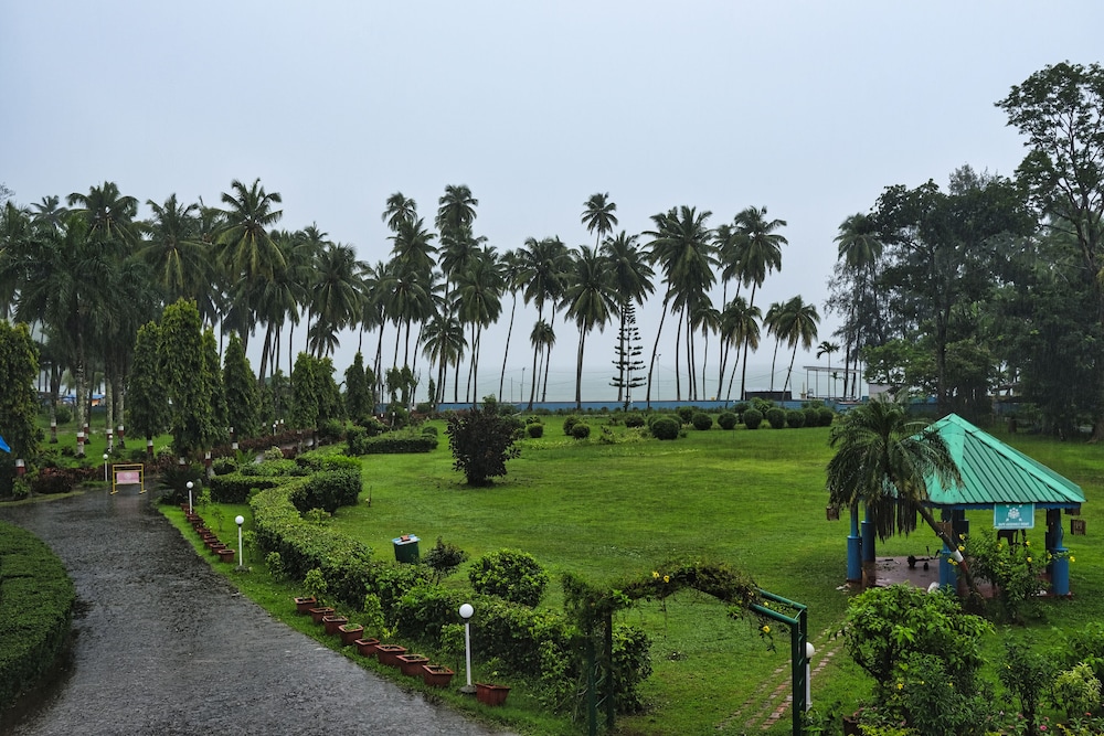 Peerless Sarovar Portico 33/45
