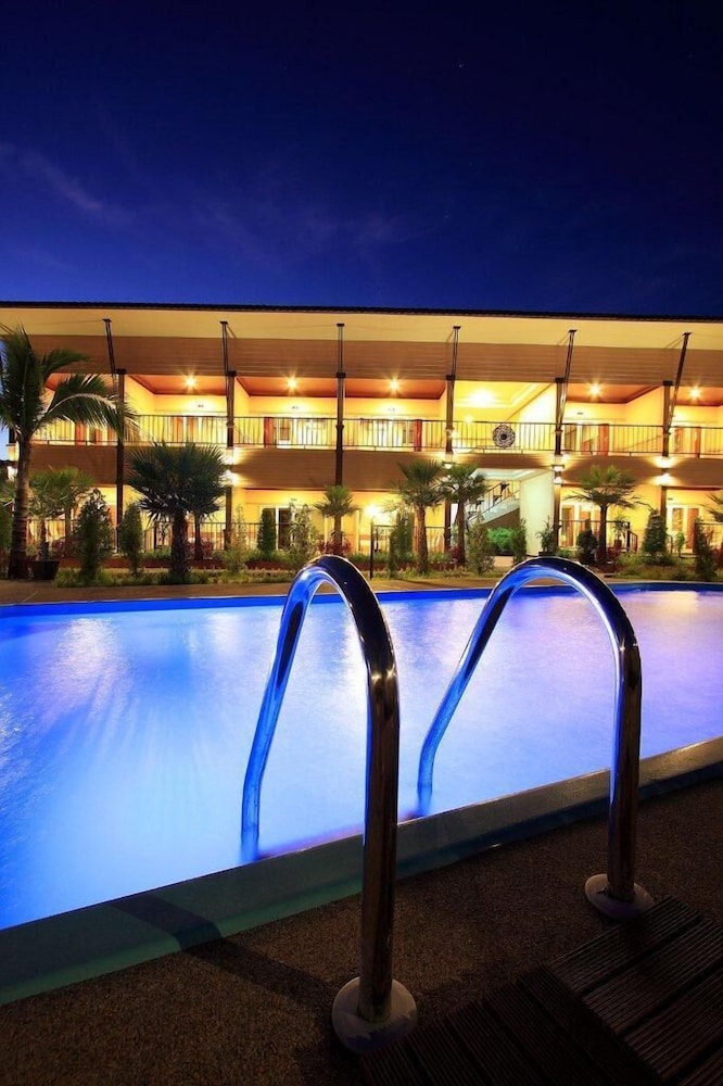 Maleedee Bay Resort 2/45