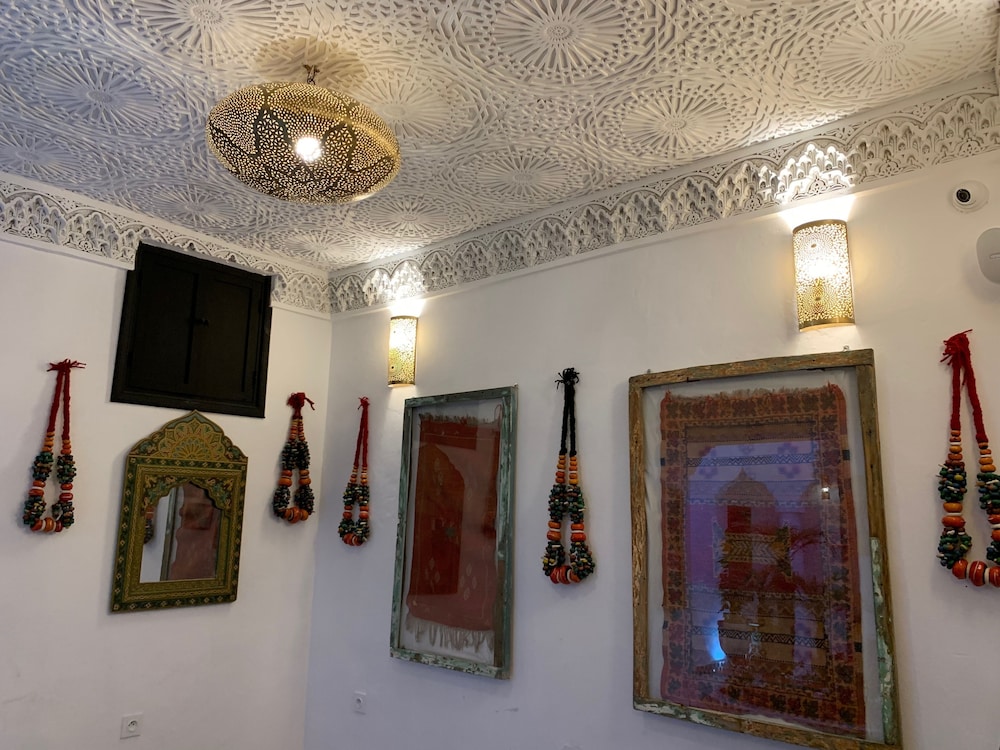 Riad Abaka 34/50