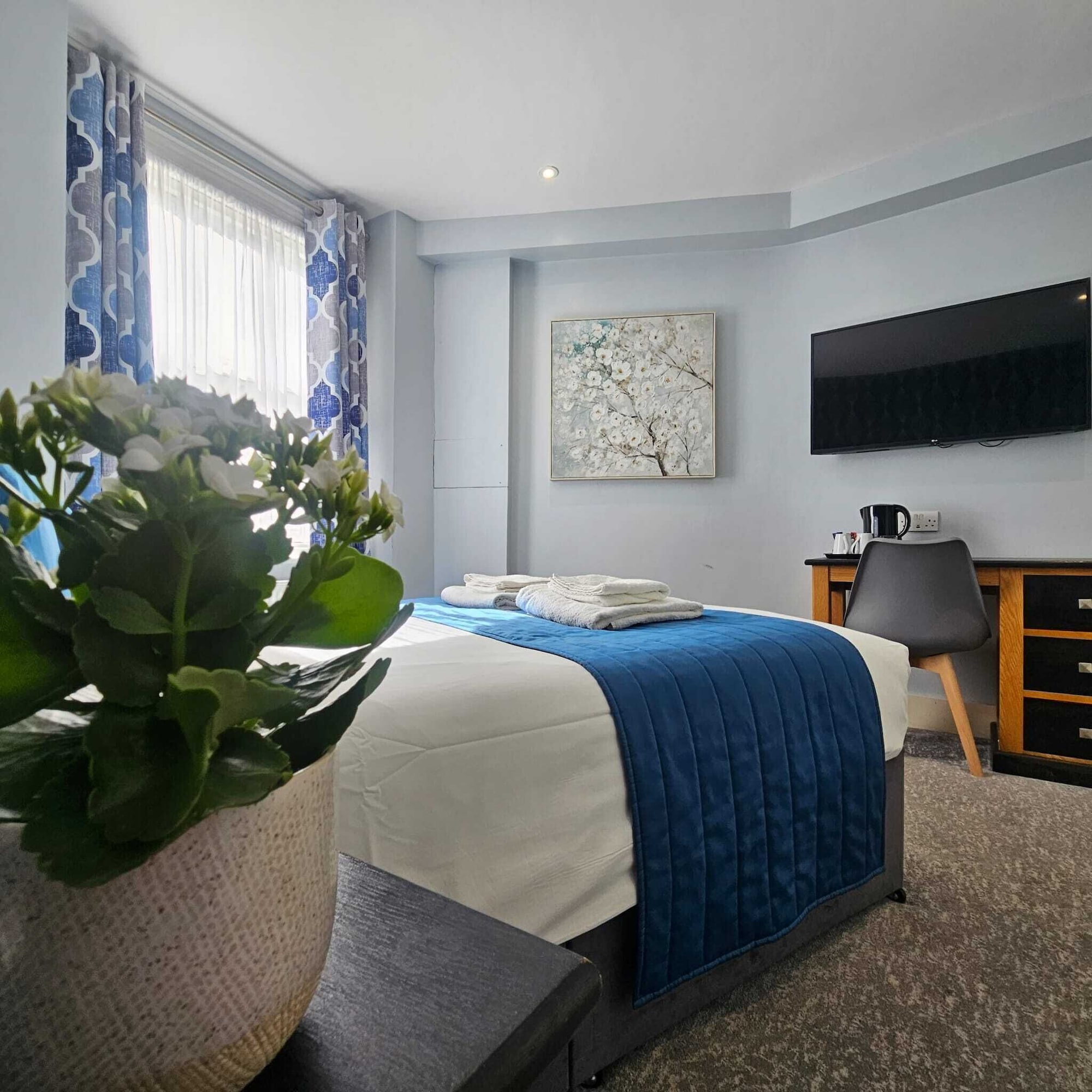 Semi Basement, Double Bed، George 7/10