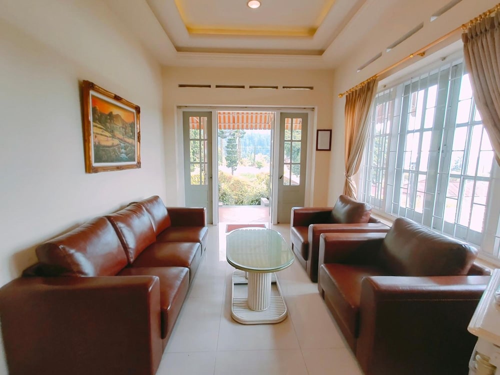 Hotel Indah Palace Tawangmangu 22/48