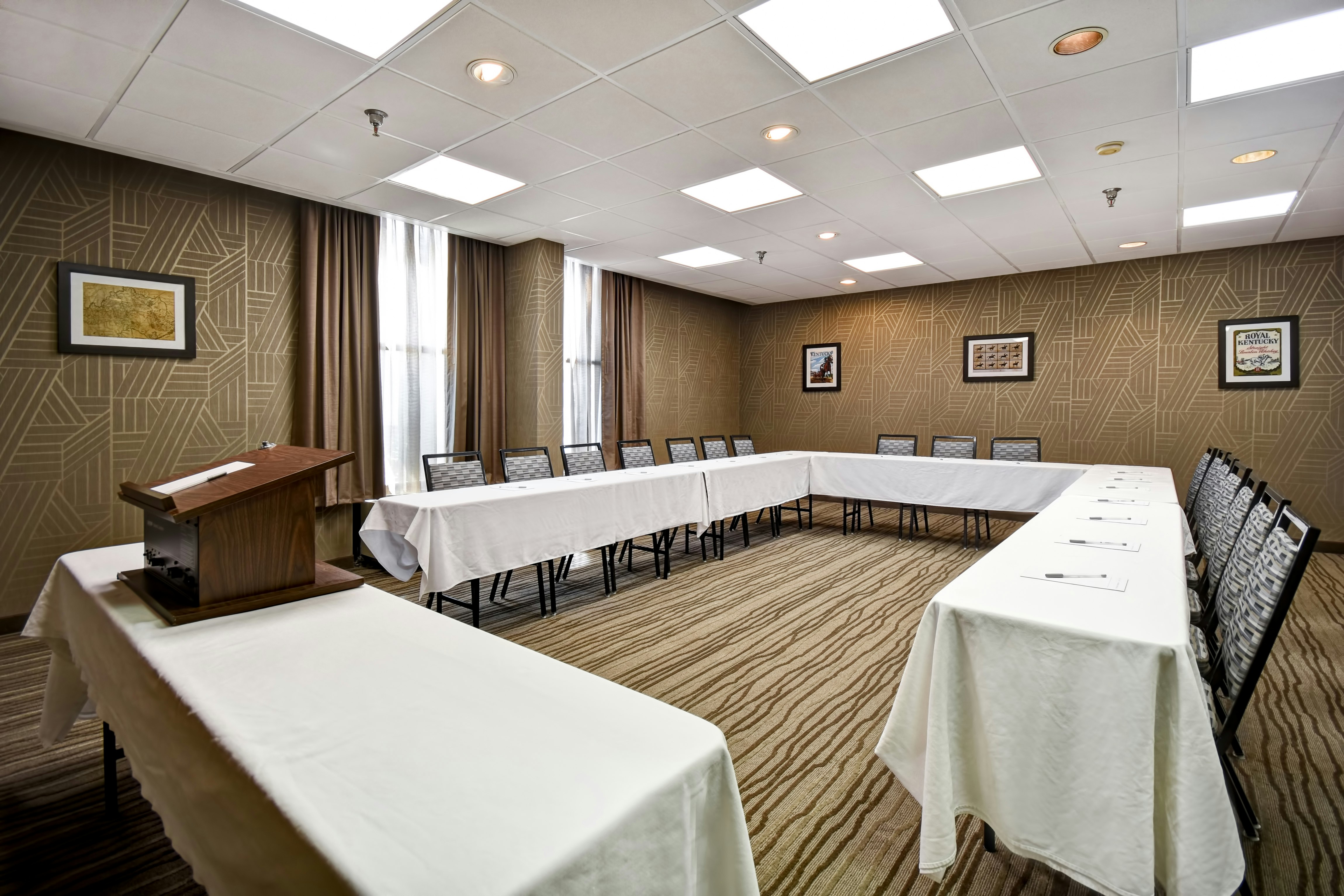 Hampton Inn I-75 Lexington Hamburg Area 19/35