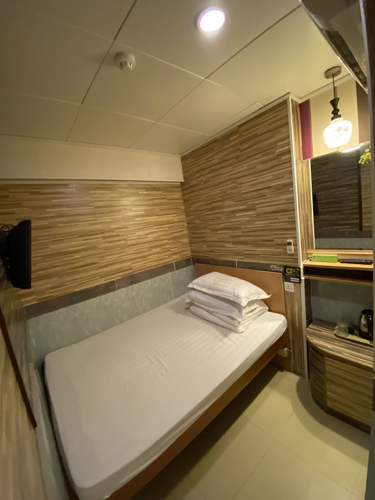 Geo Home Holiday Hotel 35/47