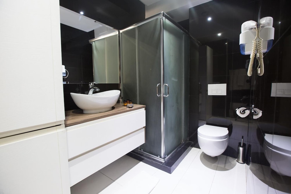 Fourteen Luxury Boutique Hotel Spa 48/49