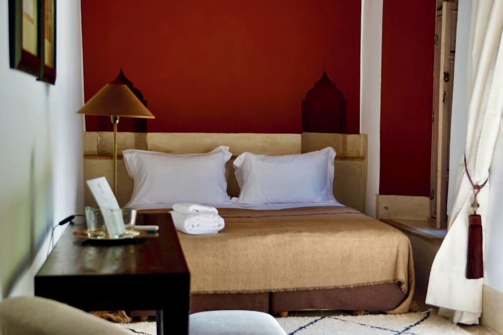 RIAD TZARRA 18/49