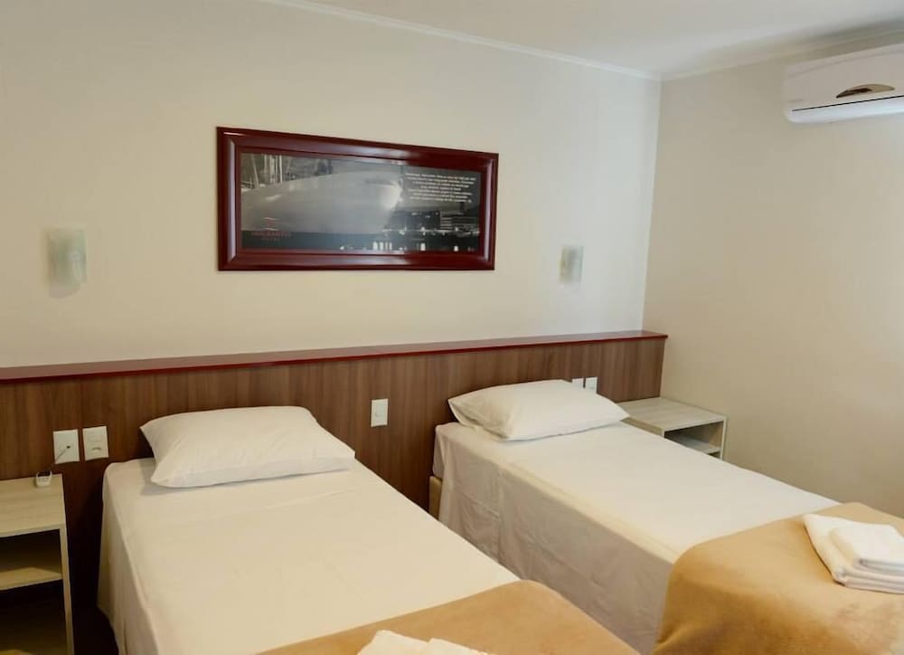Imigrantes Hotel 13/33