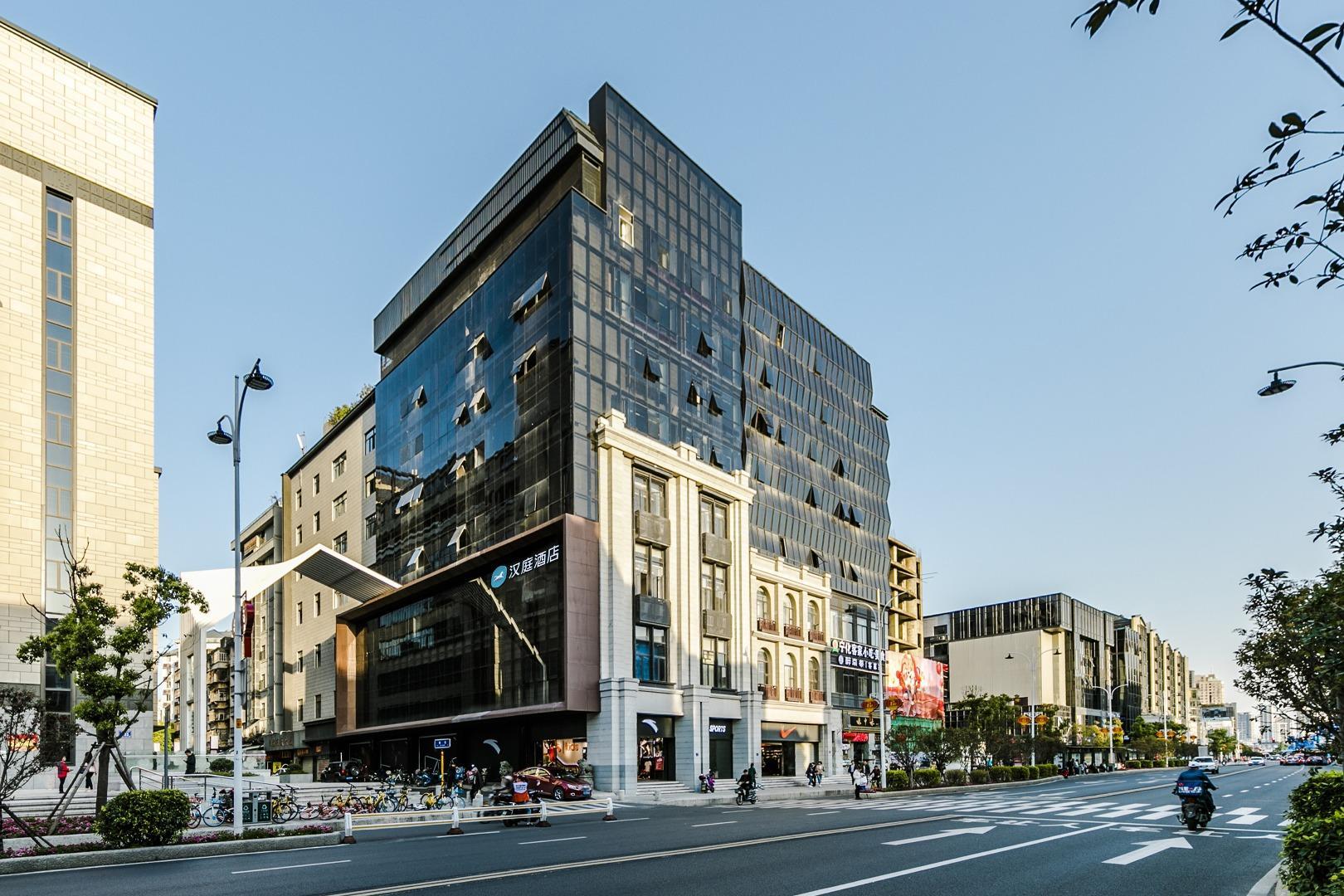 Hanting Hotel (Fuzhou Sanfang Qixiang Dongjiekou Metro Station) 23/28