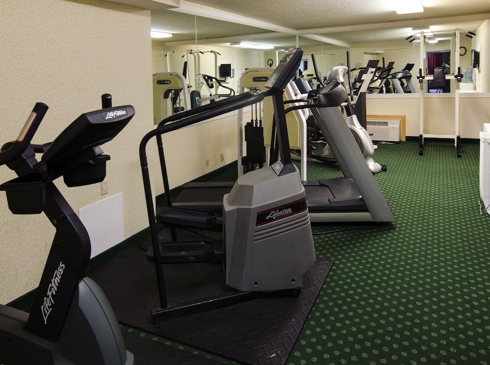 Ramada By Wyndham Angola/Fremont Area 16/41