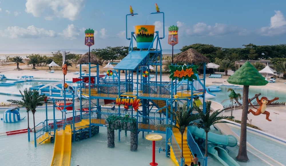 Solea Seaview Resort (Newly Renovated) 41/47