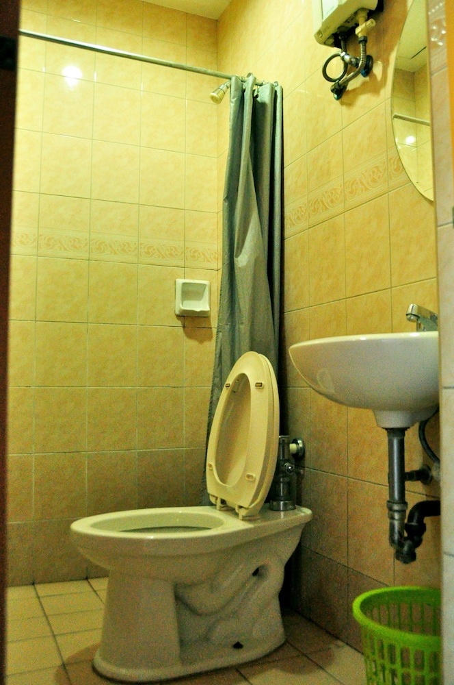 Gv Tower Hotel 36/38