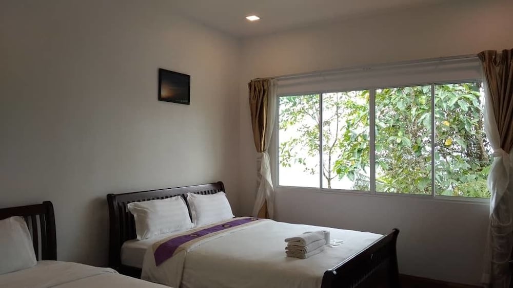 Ayana Holiday Resort 23/68