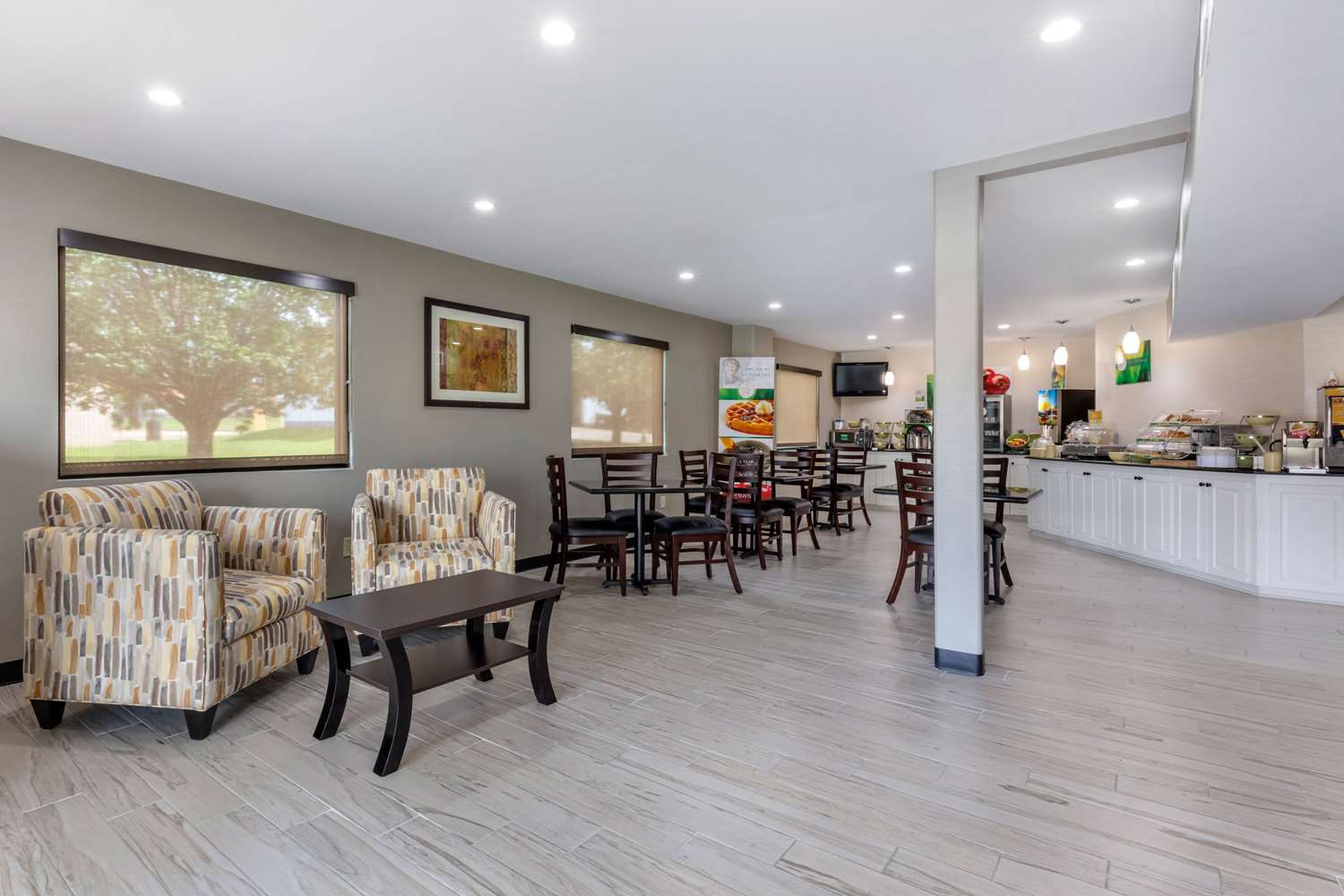 restaurant cafeteria