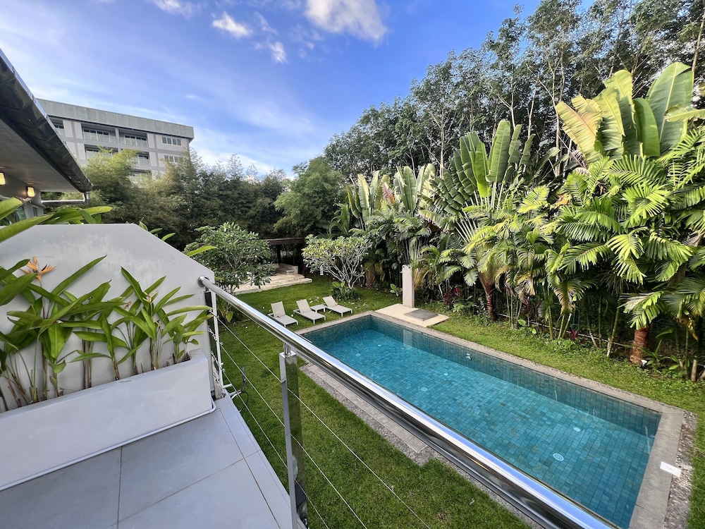 Isara Khao Lak 42/50