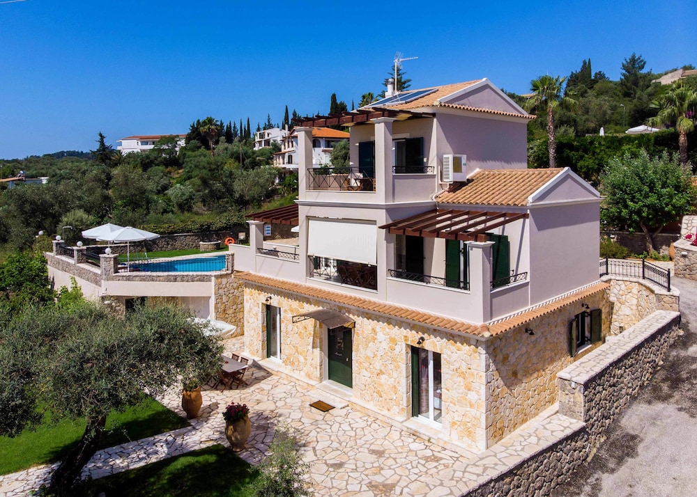 Villa Lemonia 1/50
