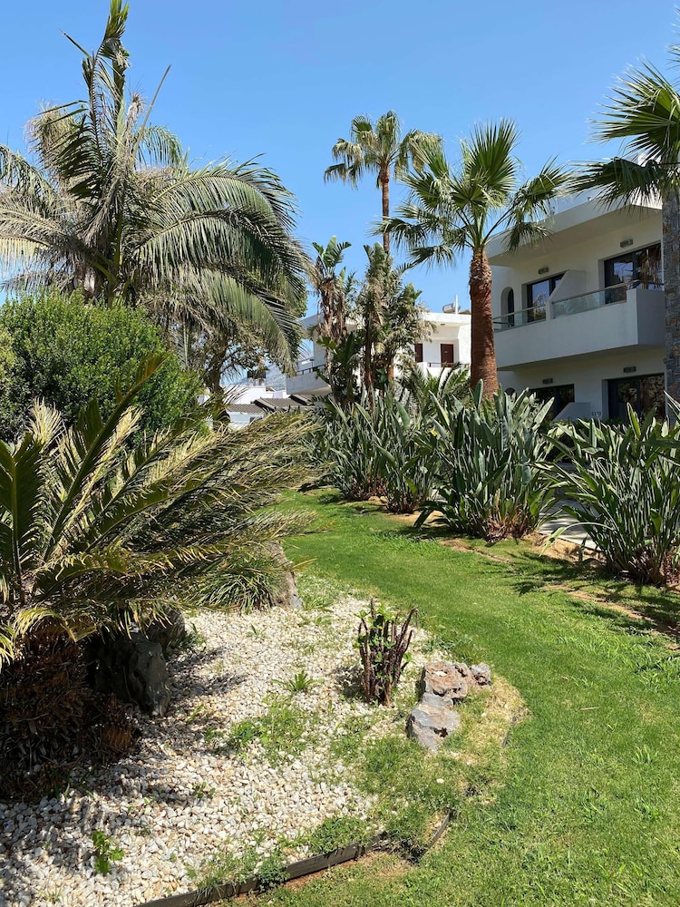 Cooee Kyknos Beach Hotel 71/75