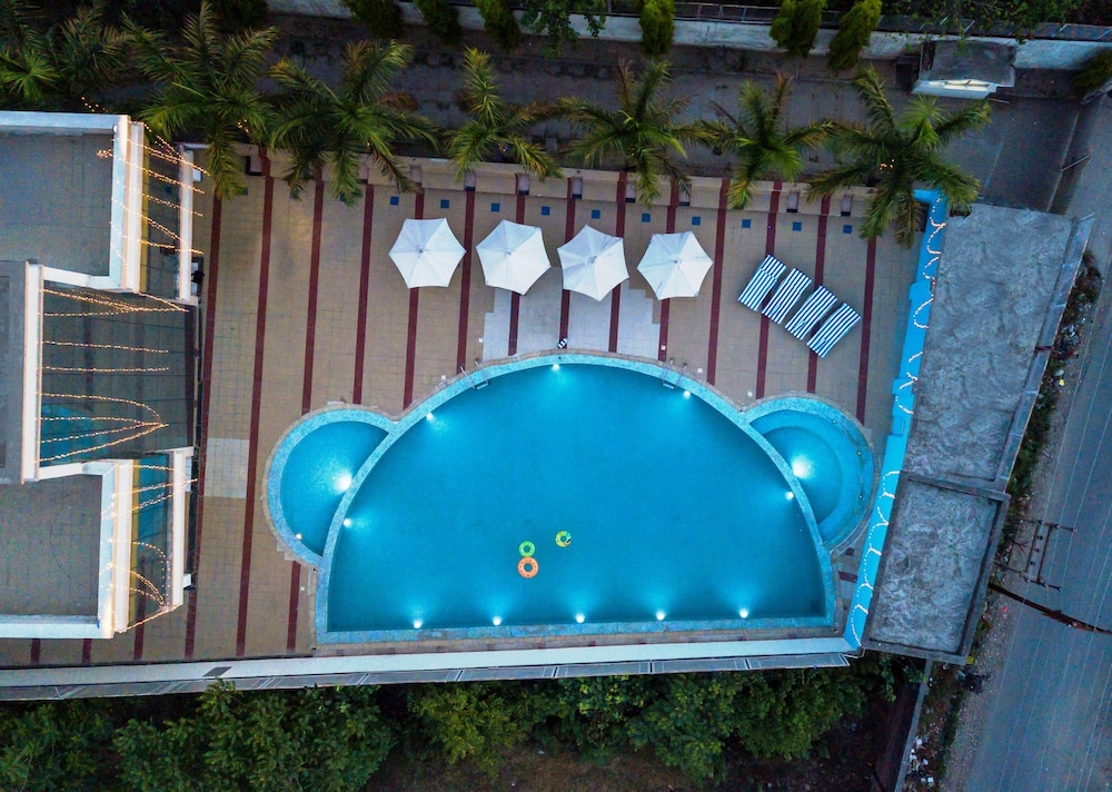 V One Hotel the Competent Palace 49/50
