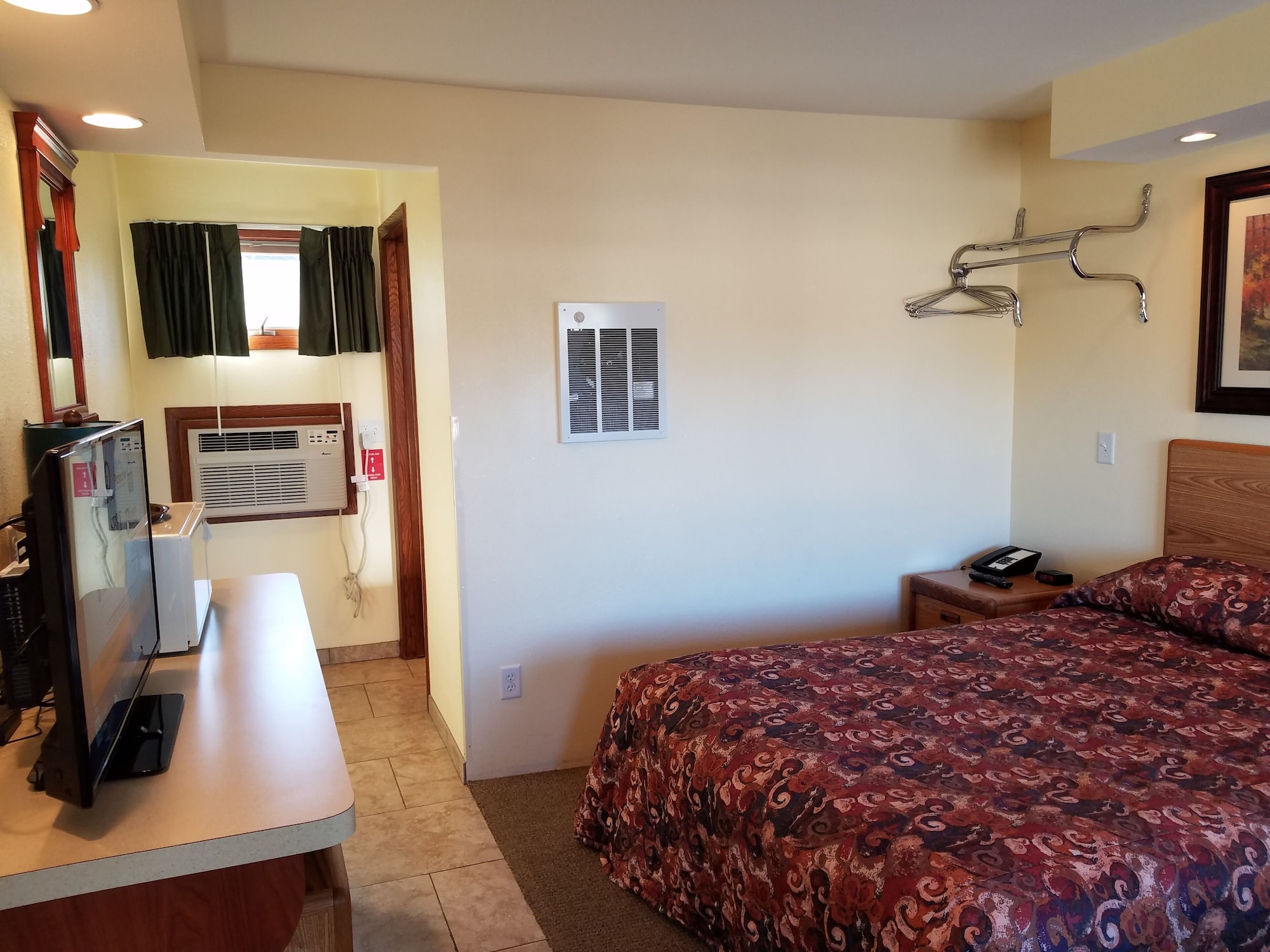 Park, Budget, Queen Bed