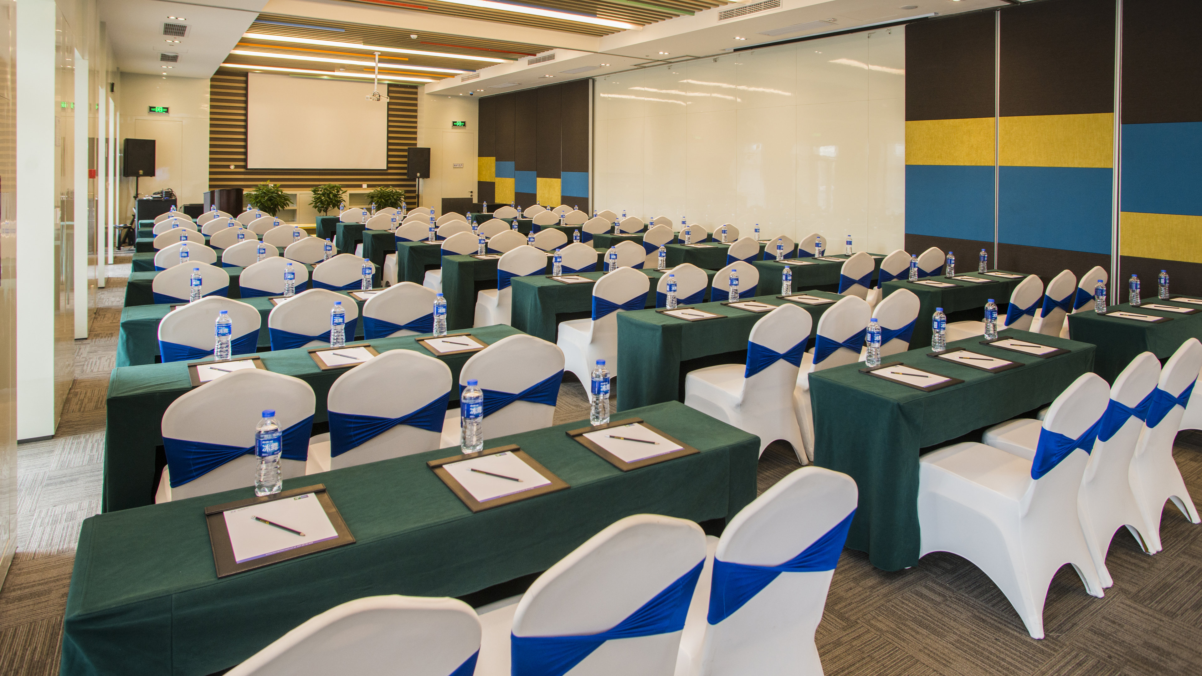 Holiday Inn Express Changzhou Lanling 42/50