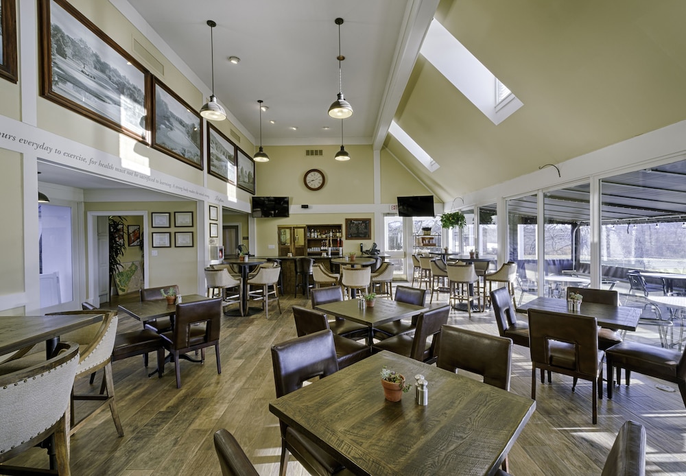 The Boars Head 51/66