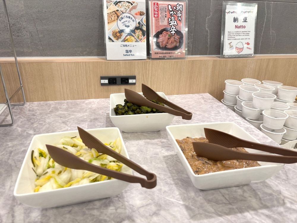 Toyoko Inn Hakodate Ekimae Asaichi 45/57