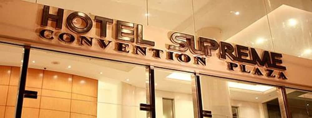 Hotel Supreme Convention Plaza 1/36