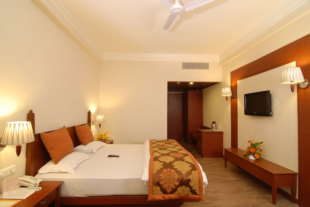 Chanakya Bnr Hotel 9/27