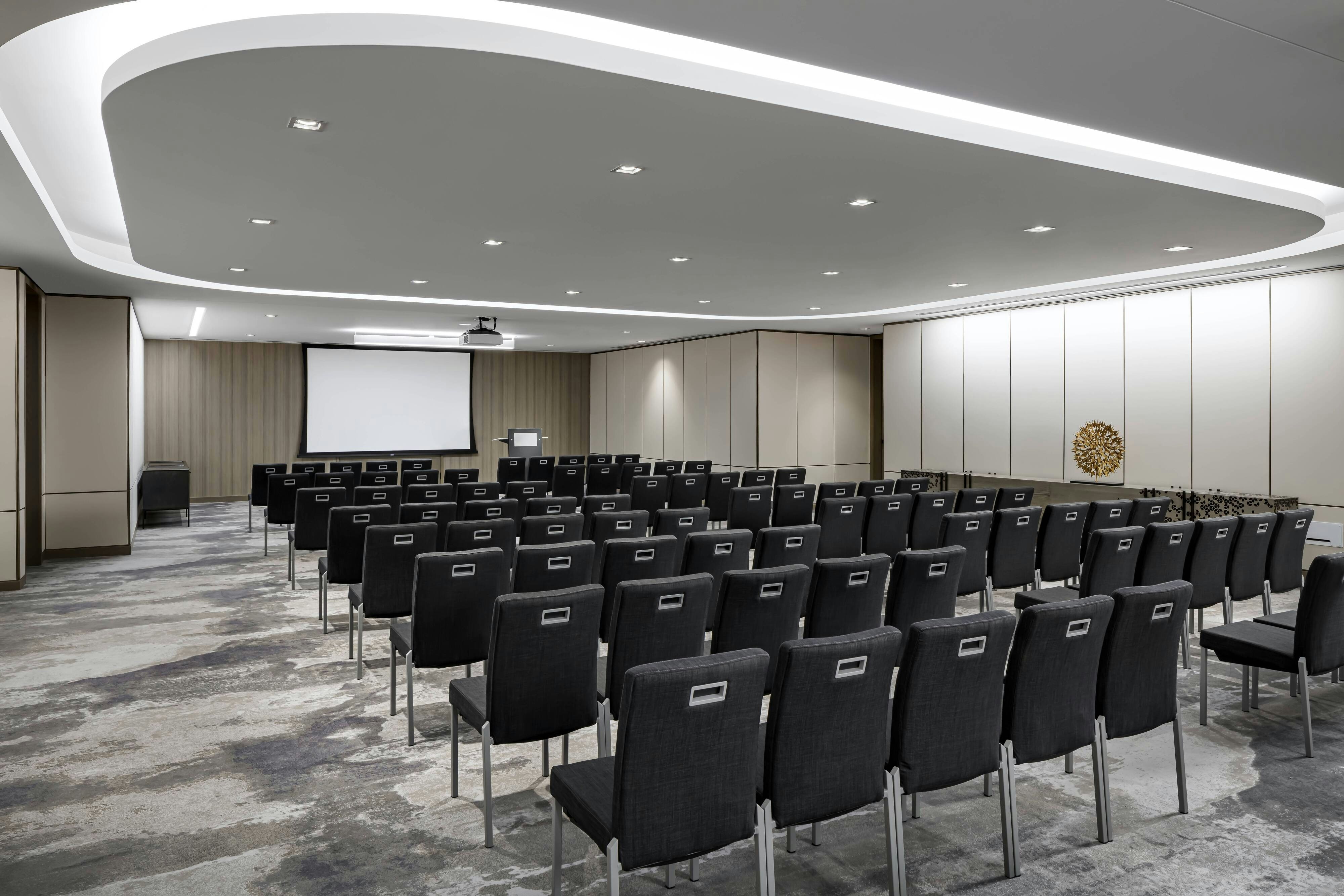 Jw Marriott Edmonton Ice District 23/29