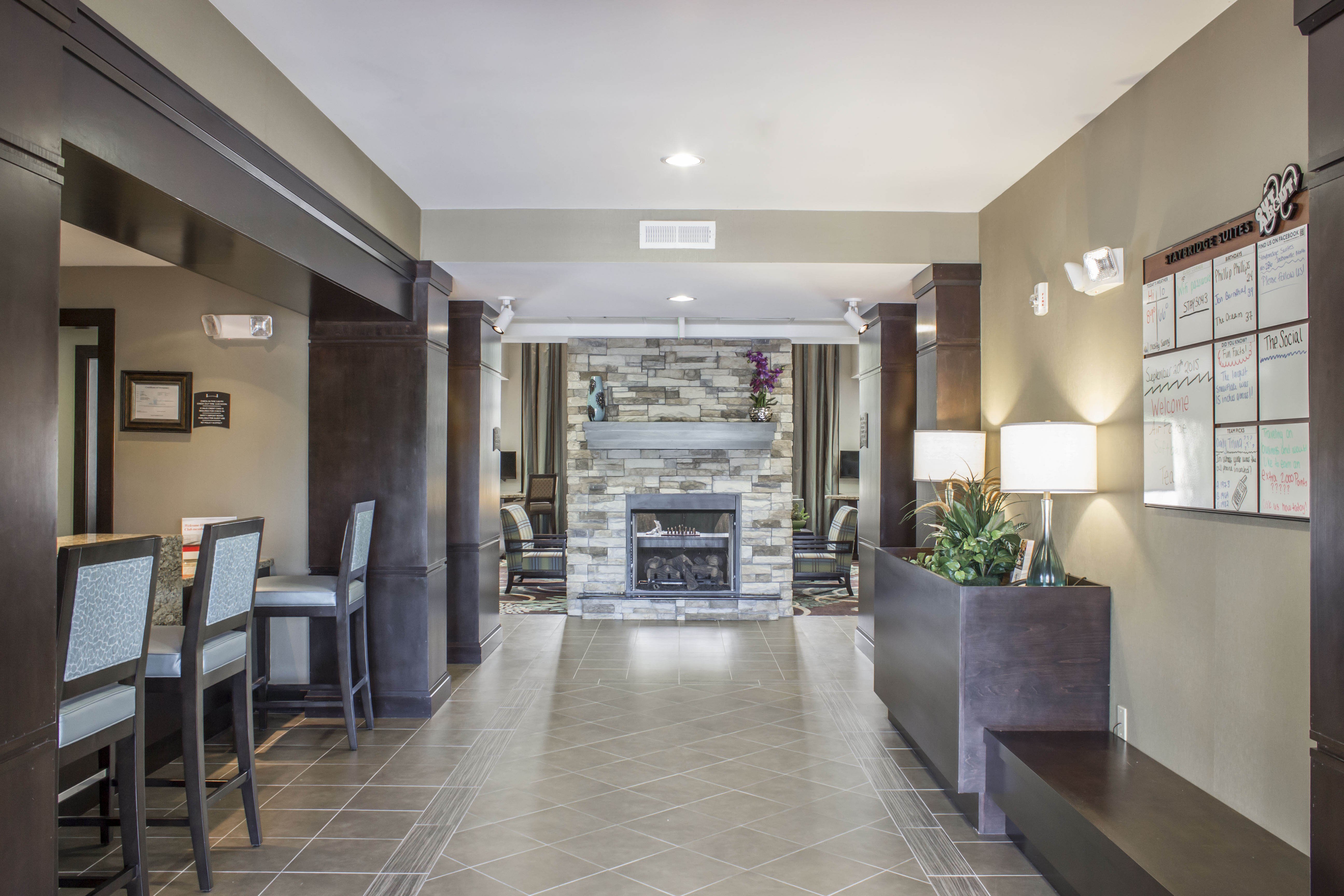 Staybridge Suites Jacksonville Camp Lejeune Area 16/28