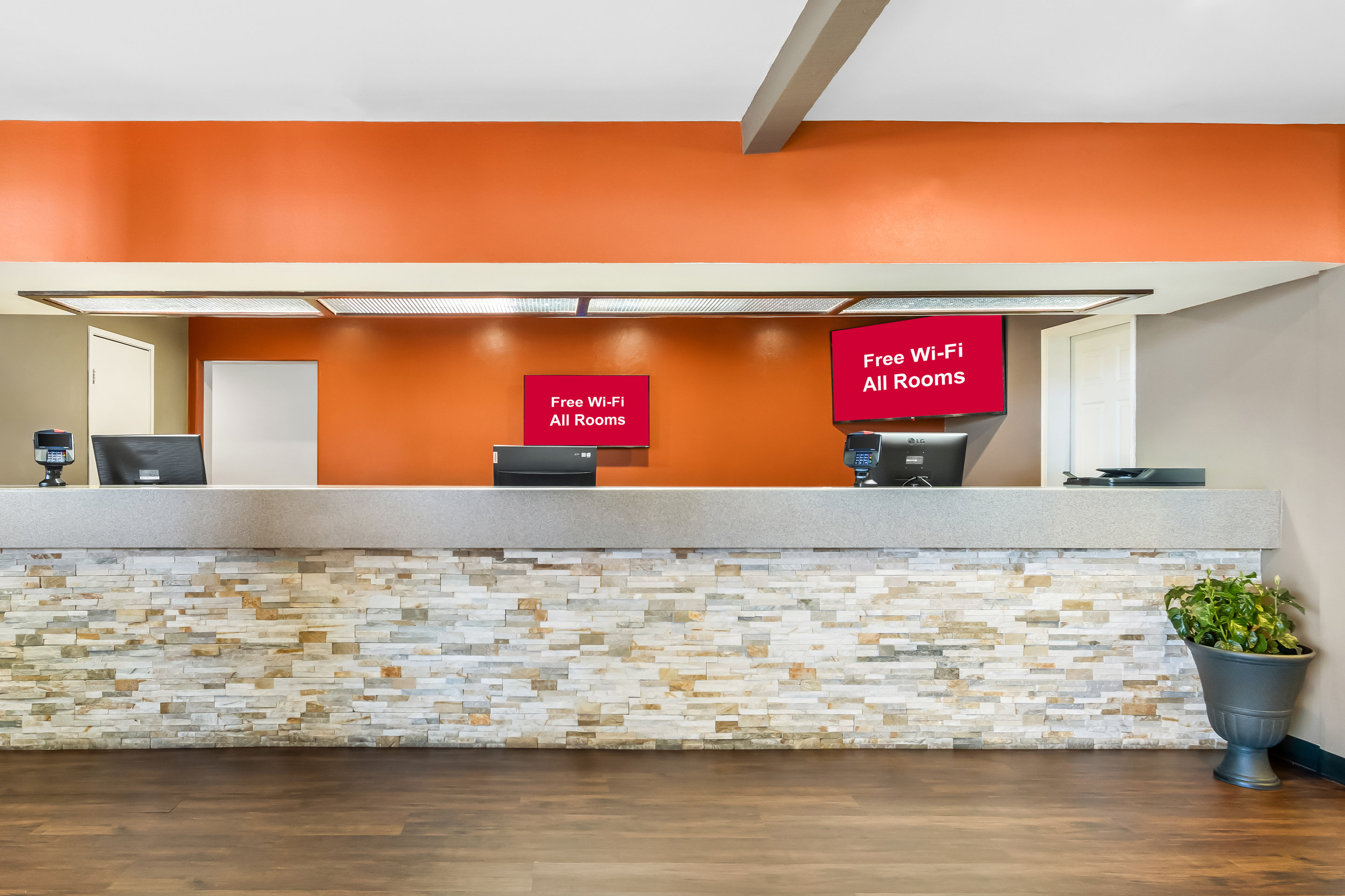 Rodeway Inn And Suites Heritage 13/69