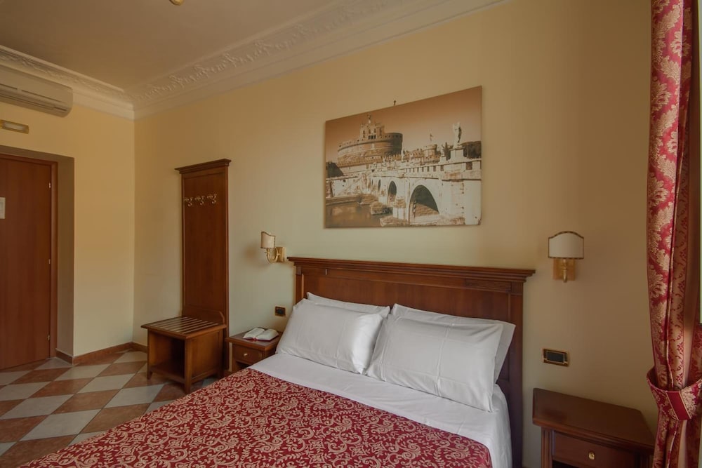 Hotel Romantica 13/60