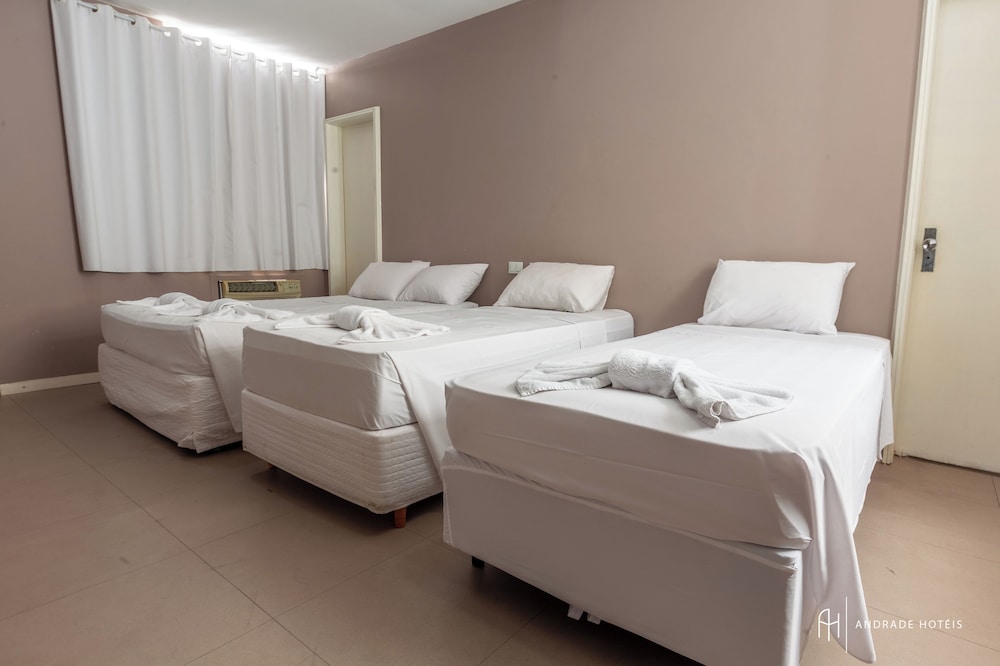 STANDARD, TRIPLE, 3 BEDS