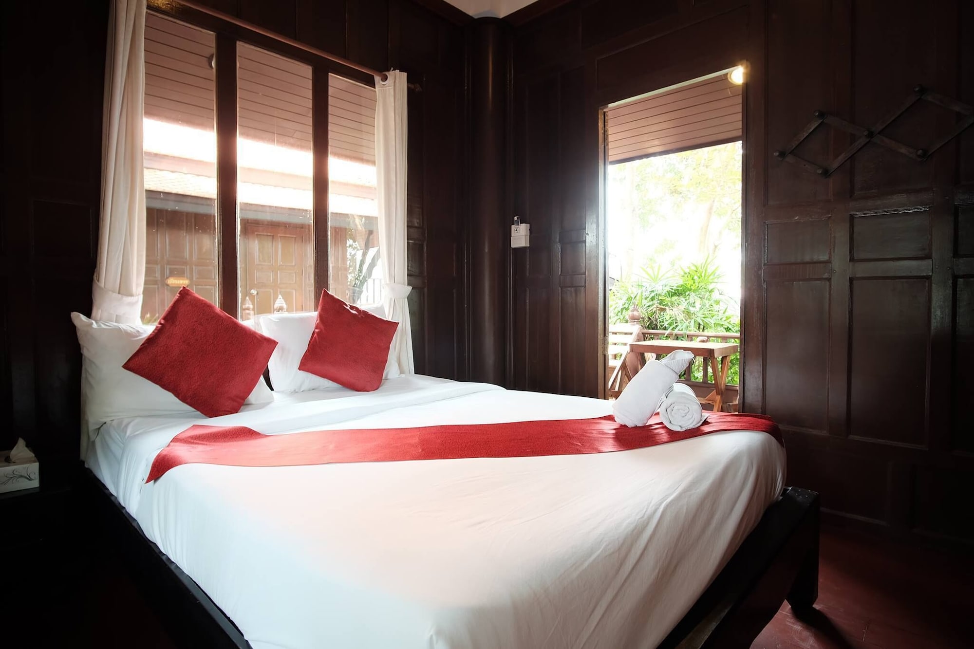 كوخ بسرير كوين، Vimarn Samed Resort 2/8
