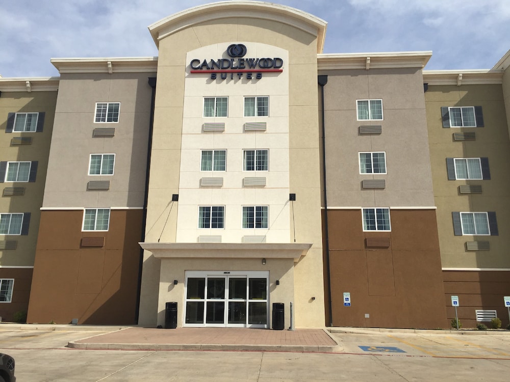 Candlewood Suites Woodward 3/42