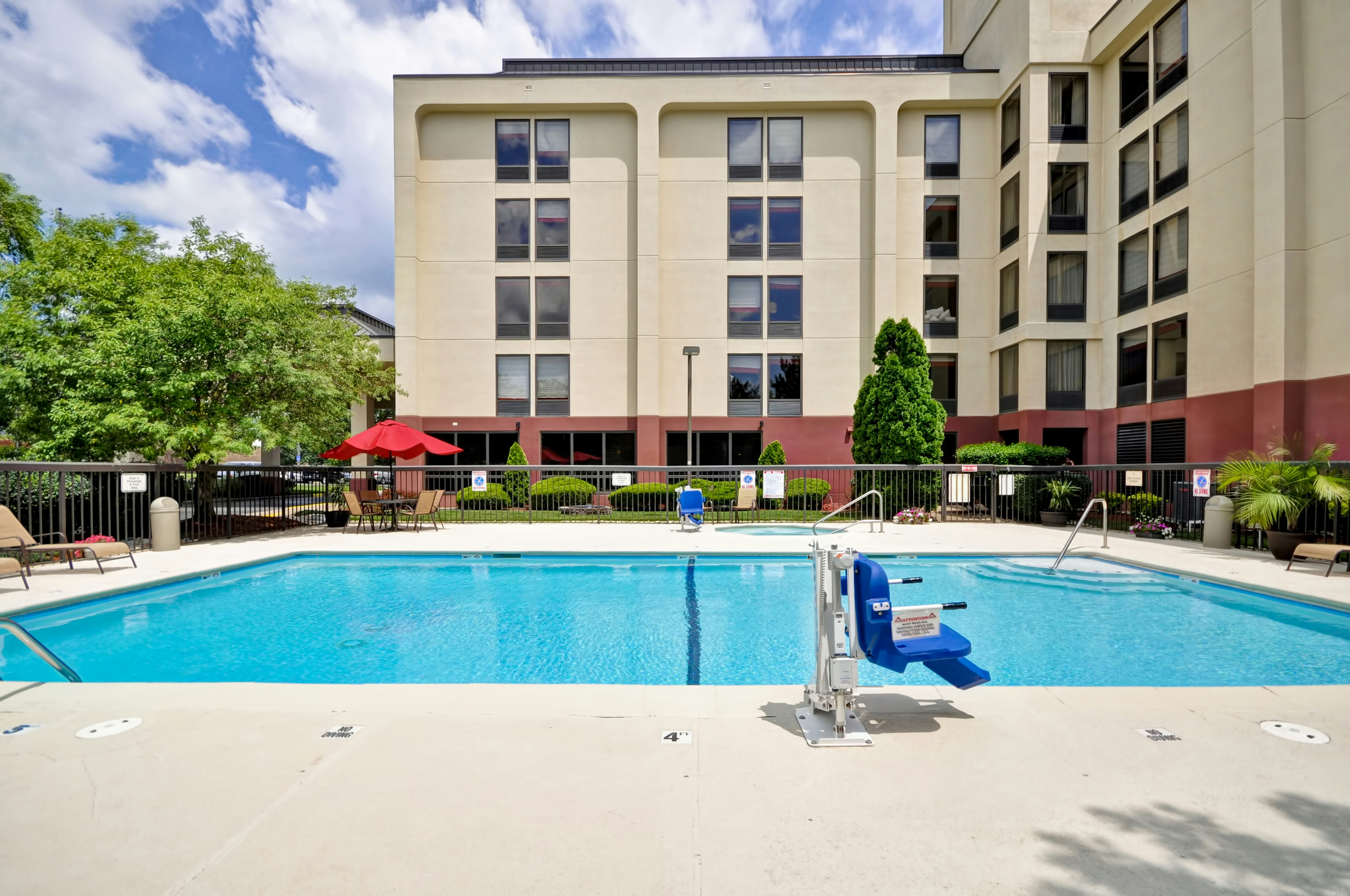 Hampton Inn Kansas City Overland Park 2/76