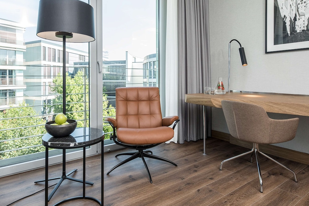Radisson Blu Hotel Cologne 64/77