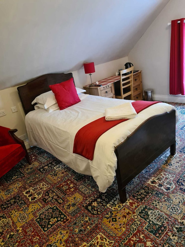 Norcroft Guest House 6/30