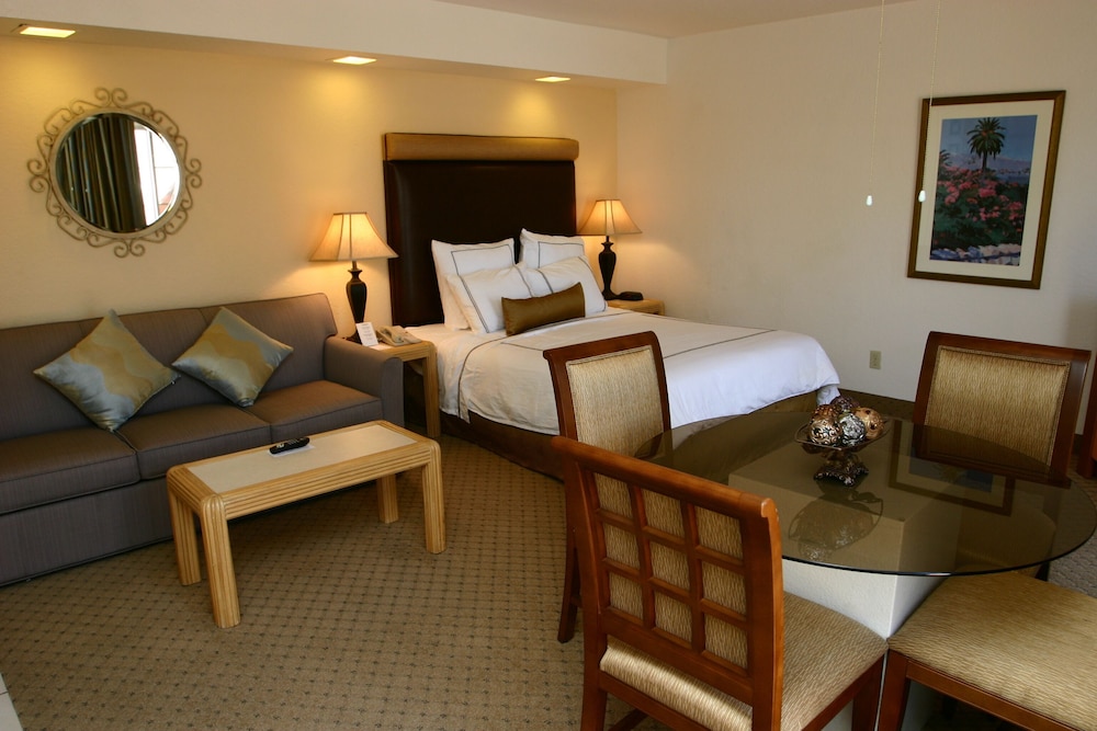 Desert Breezes Resort 37/54