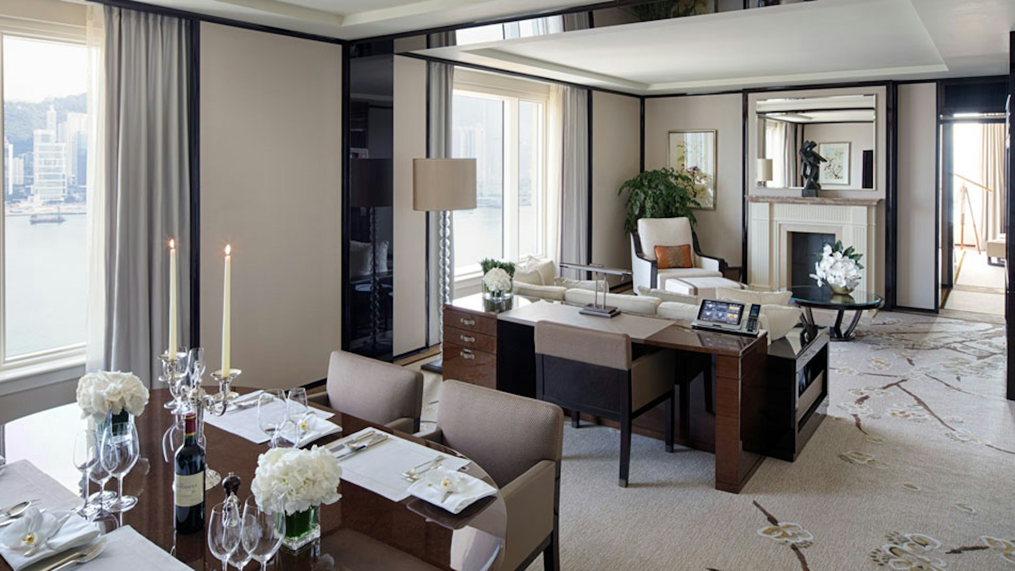 The Peninsula Hong Kong 35/44