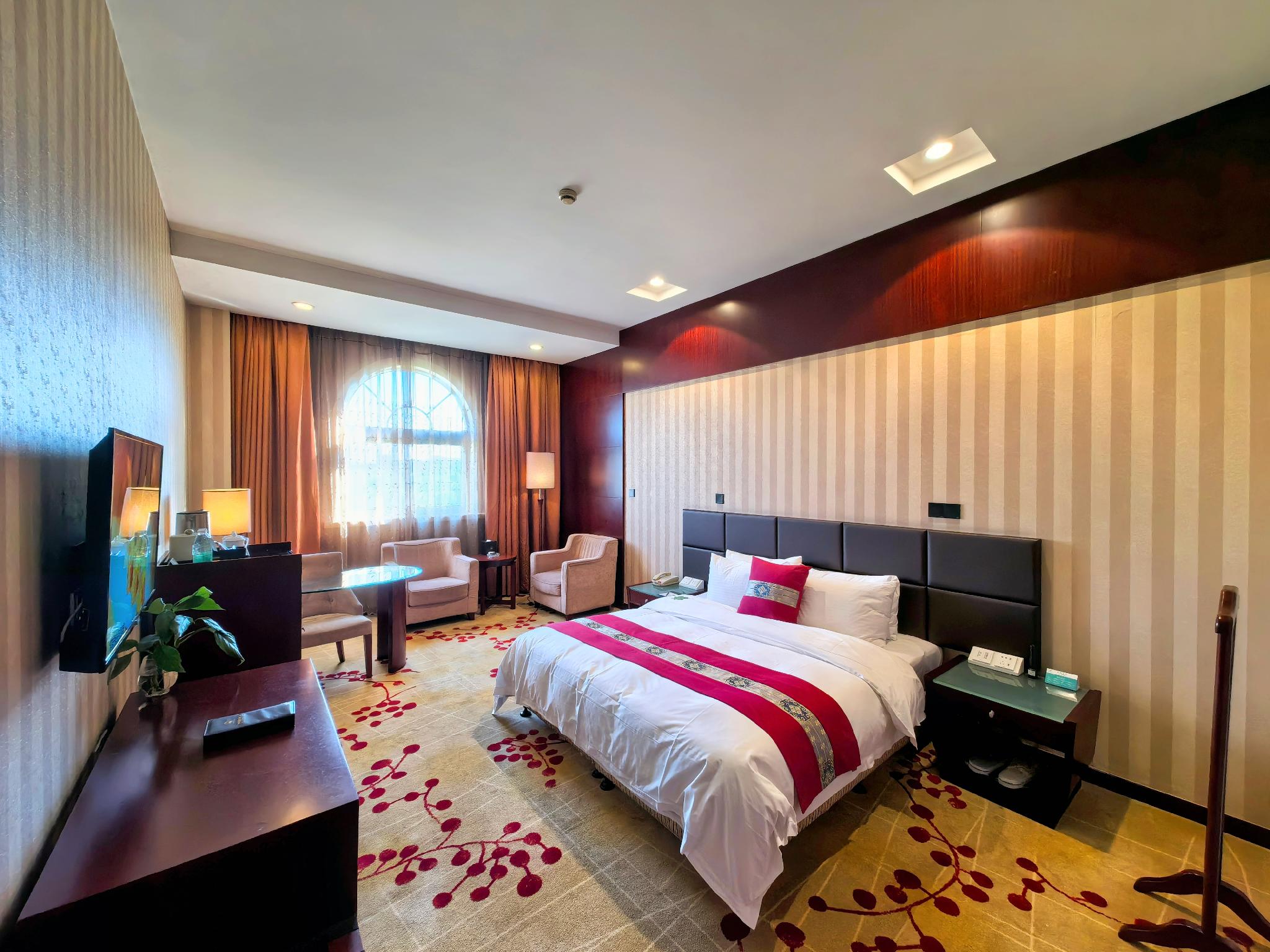 CHINA GARDEN HOTEL 13/56