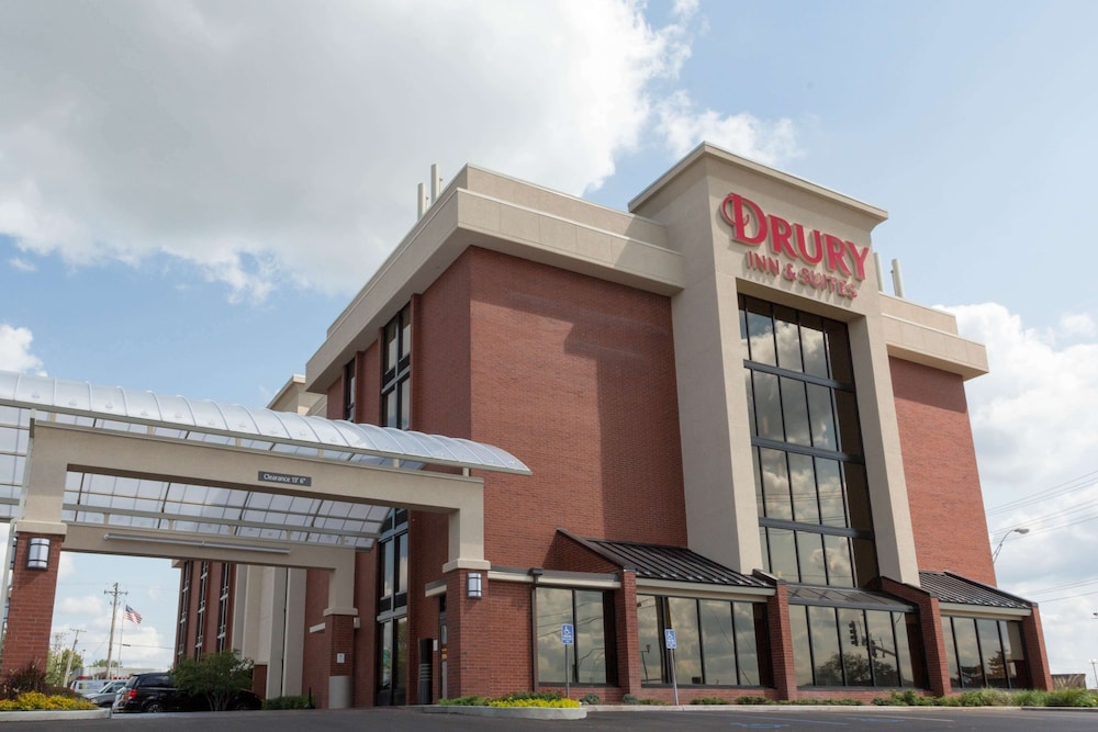 Drury Inn and Suites Columbia stadium Boulevard 1/33