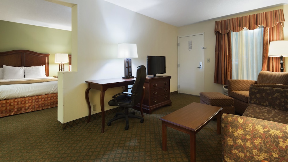Best Western Of Walterboro 30/34