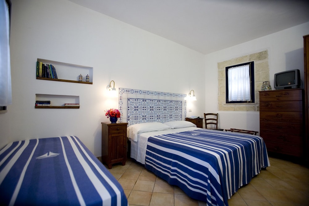 كوخ، Miramare Residence 2/3