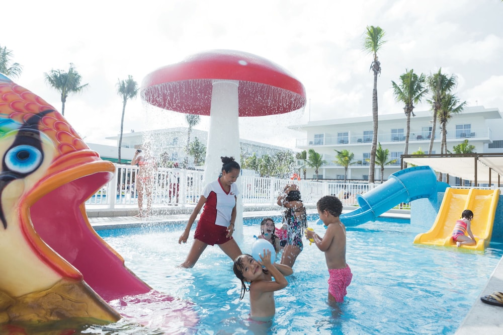 Hotel RIU Playacar All Inclusive 54/65