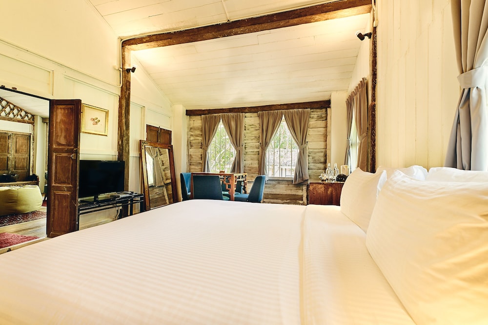 Temple Tree Resort 16/58