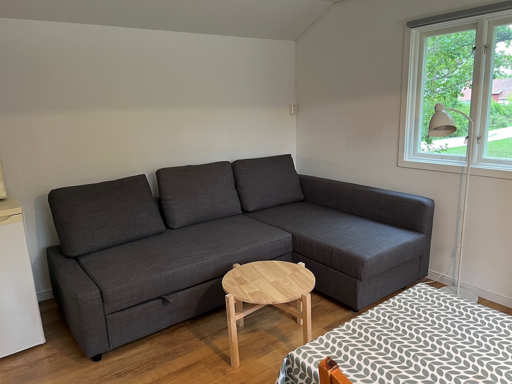 Frosunds Semesterby 25/50