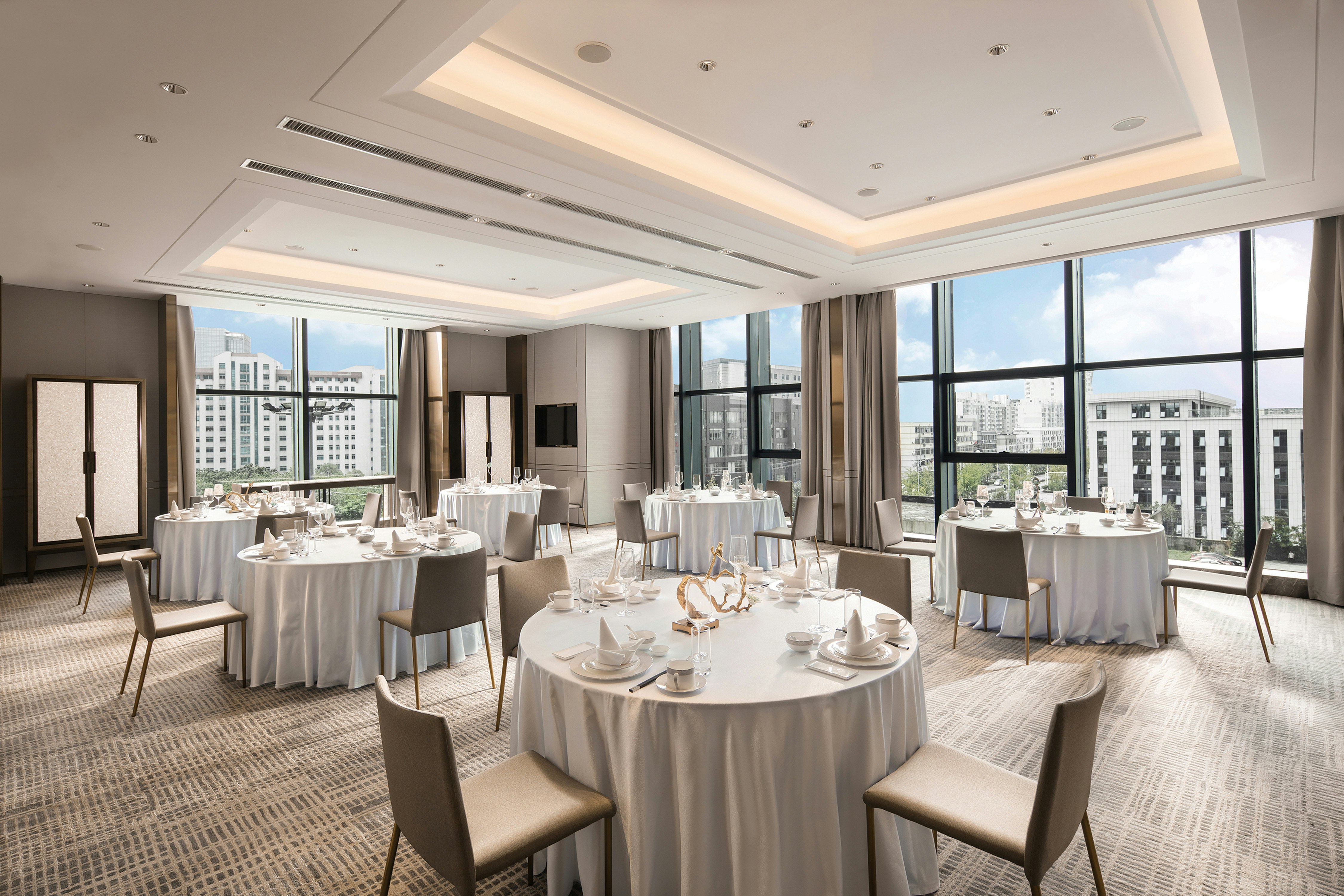 Doubletree By Hilton Yangzhou 40/56