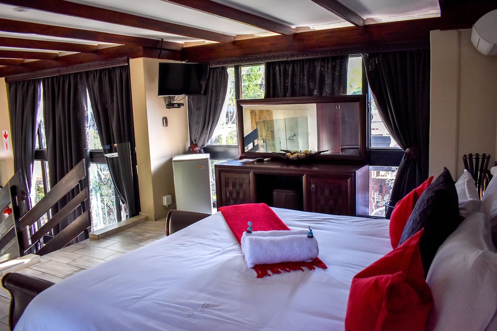 Waterfalls Boutique Hotel 6/50