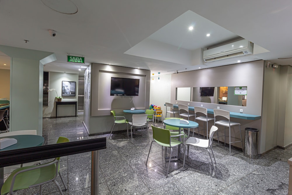 Eko Residence Hotel 56/69